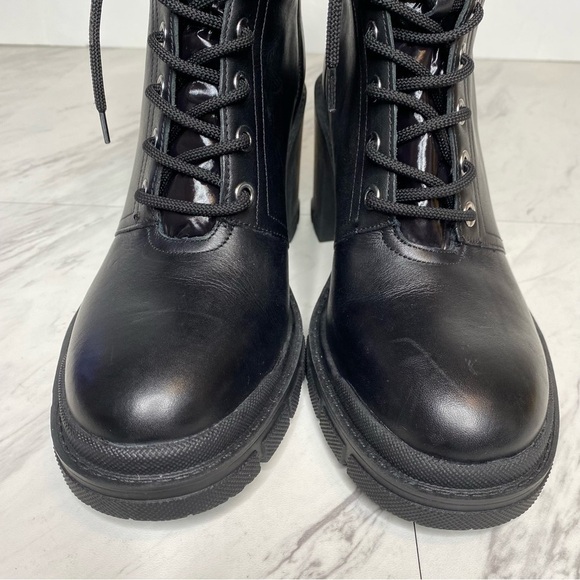 New! Marc Fisher Velima Black Leather Lace Up Lugsole Bootie 8.5 M - Picture 11 of 15